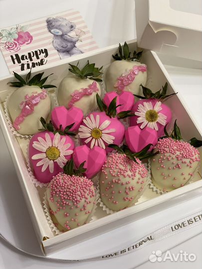 Клубника в шоколаде/ фрукты в шоколаде