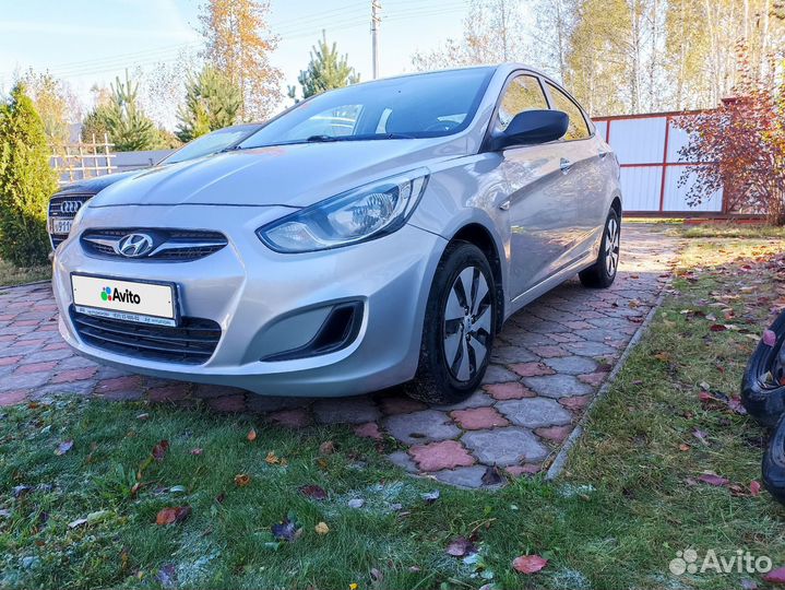 Hyundai Solaris 1.4 МТ, 2011, 250 000 км