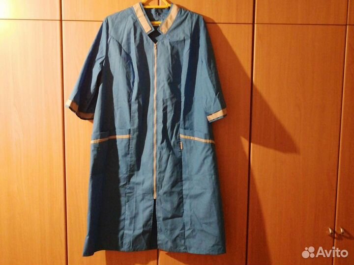Новый форменный халат размер 52-54