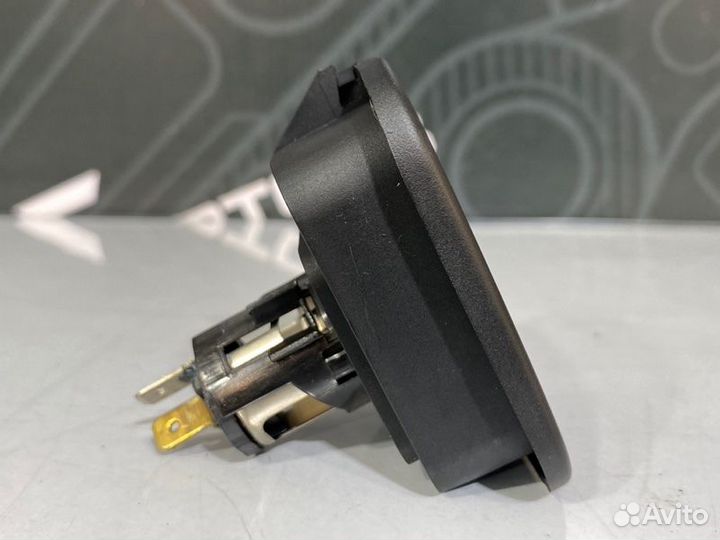 Розетка прикуривателя Bmw 325I E46 M54B25 2001