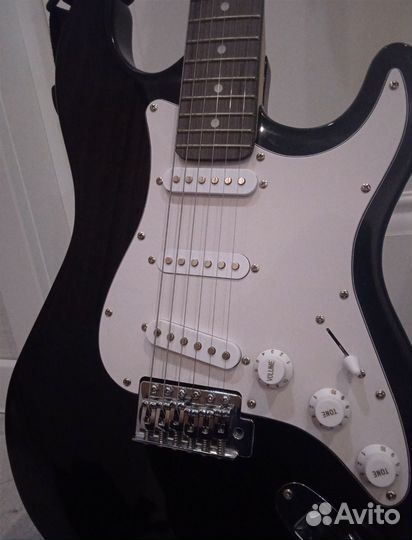 Электро гитара с комбиком