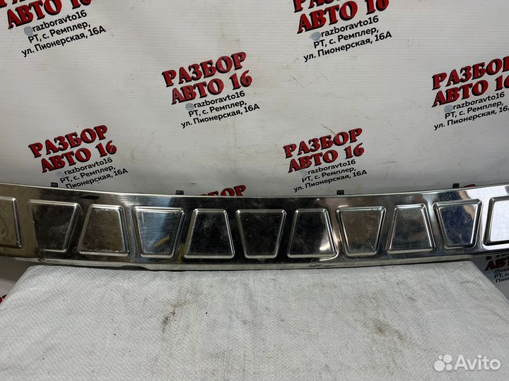 Накладка заднего бампера Kia Mohave