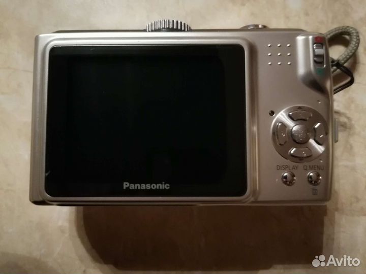 Цифровая фотокамера Panasonic Lumix DMC-TZ4