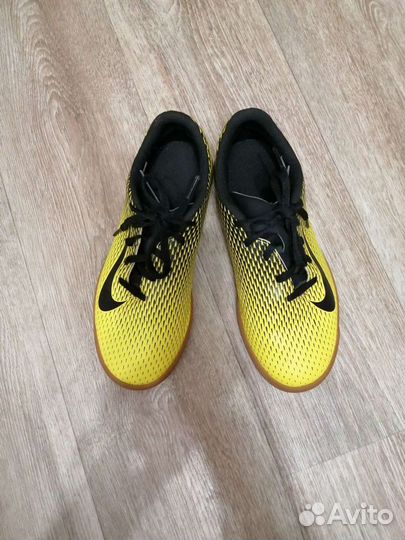 Футзальные кеды (кроссовки)