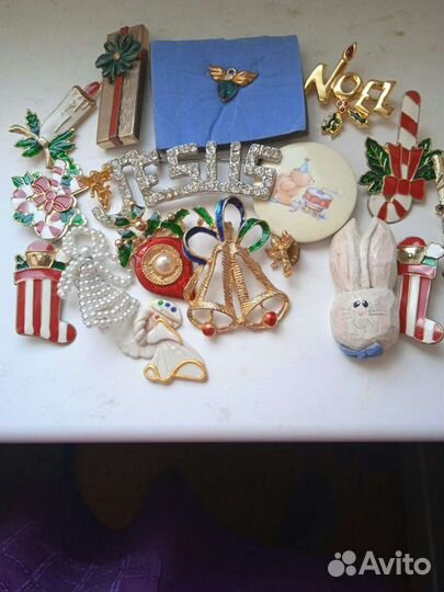 Броши новогодние 18 шт Америка винтаж