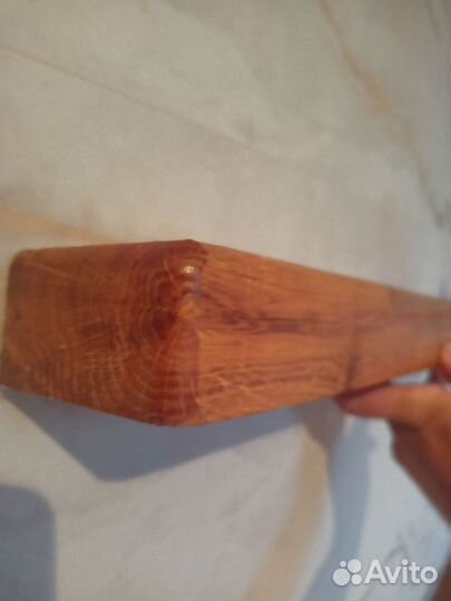 Дубовая полка