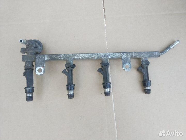 Топливная рампа Chevrolet Lanos 1.5 2008