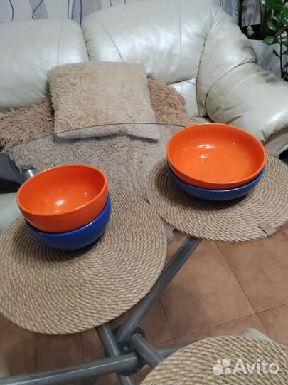 Набор тарелок