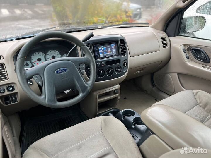 Ford Escape 3.0 AT, 2004, 115 880 км