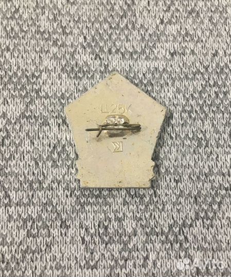 Значок времен СССР - Киев - Архитектура