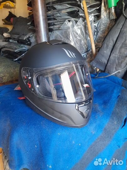 Мото шлем