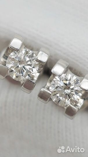 Золотые серьги с бриллиантами 585/1.2 гр