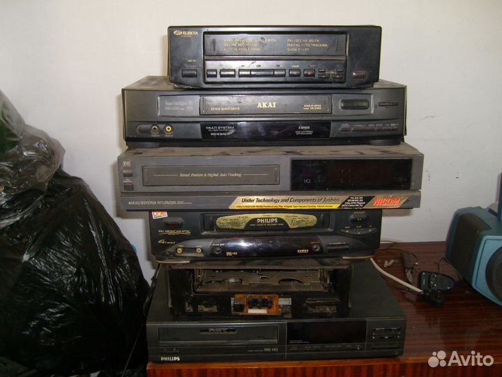 Видео магнитофоны 7 штук