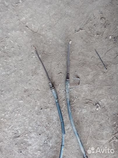 Трос ручного тормоза Спектра