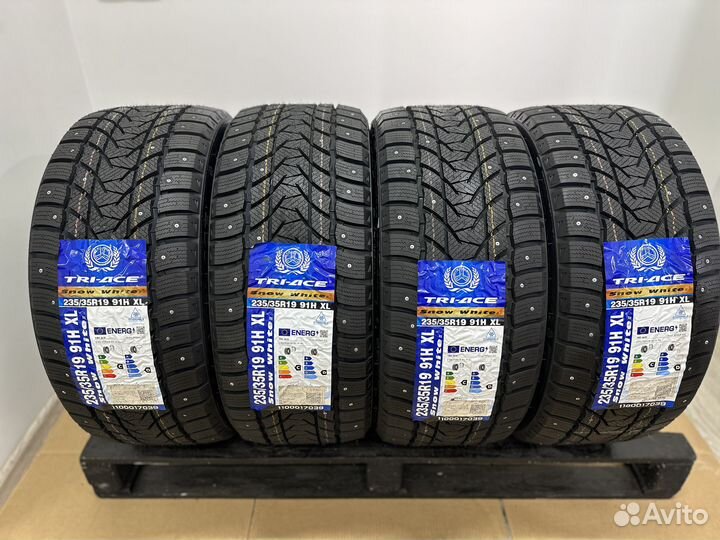Tri Ace Snow White II 235/35 R19 91H