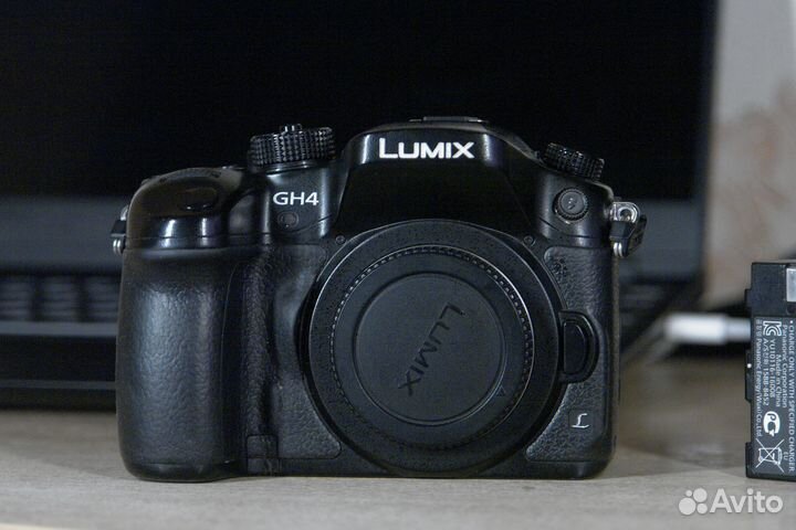Panasonic lumix gh4 и объектив Panasonic 12-35mm f