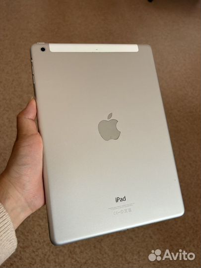 iPad Air 1 поколения 16 Gb Silver