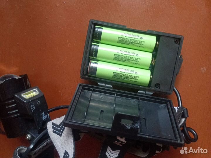 Налобный фонарь