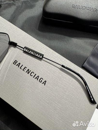 Balenciaga очки