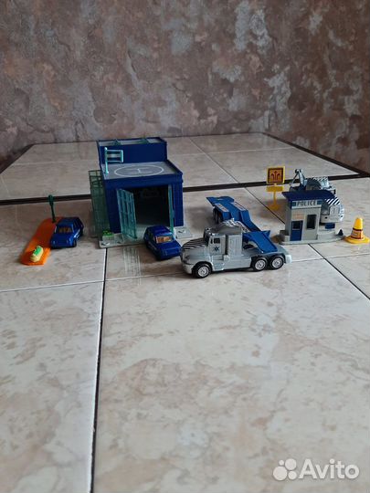 Lego City полицейский участок