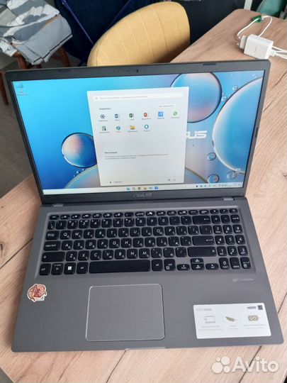 Ноутбук asus Core i3