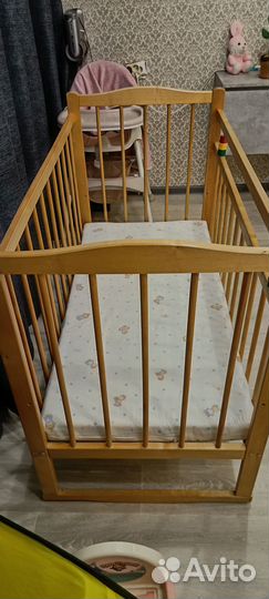 Детская кроватка