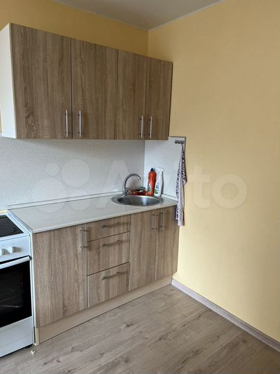 1-к. квартира, 45 м², 14/17 эт.