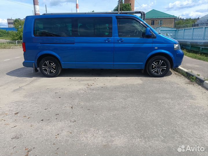 Volkswagen Caravelle 2.5 AT, 2005, 200 000 км