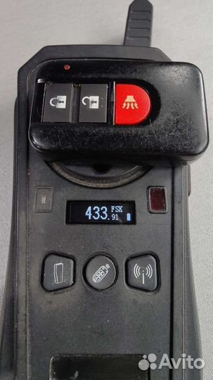 Смарт ключ Infiniti FX35 FX45 433мгц