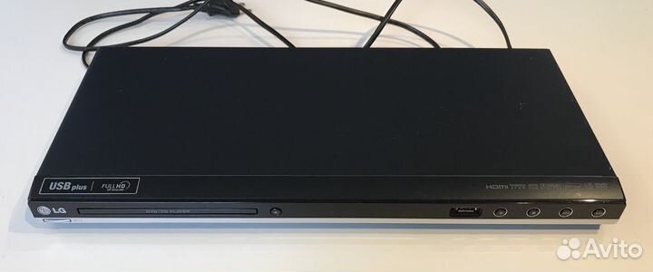 DVD-плеер LG DNU-889