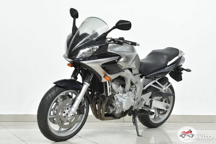 Yamaha FZS600 fazer 2004г