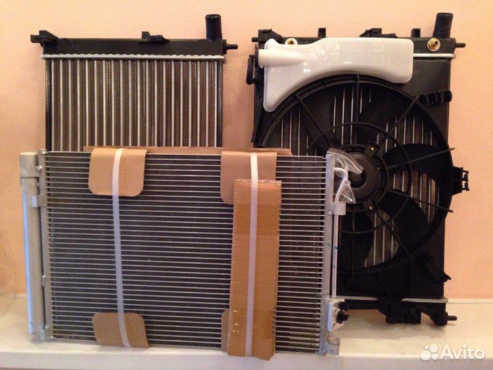 Hyundai Solaris радиатор кондиционера Kia Rio