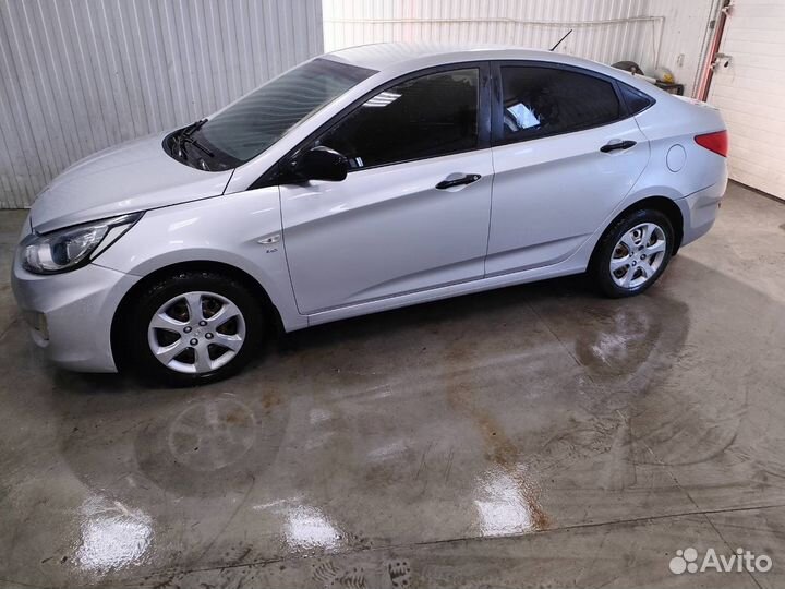 Hyundai solaris 2013 разбор