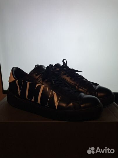 Мужские кеды valentino