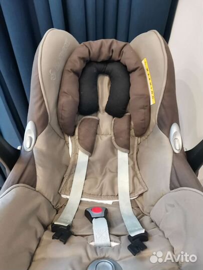 База Easyfix Maxi-Cosi с люлькой cabriofix isofix