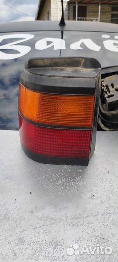 Левый фонарь Пассат Б3 универсал
