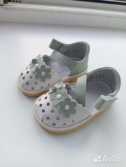 Сандалии для девочки 20 размер tapiboo