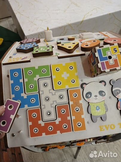 Бизиборд домик большой