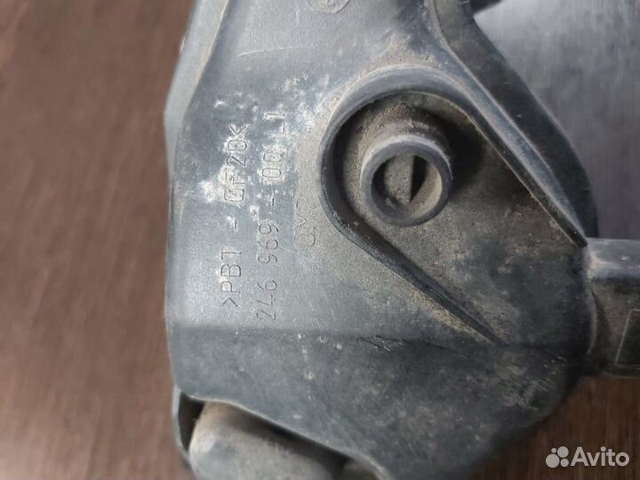 Фара противотуманная передняя левая Audi A3/Q7