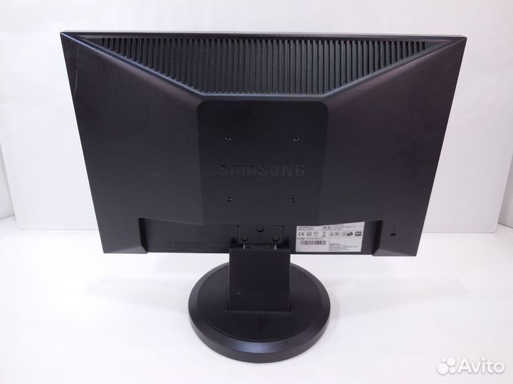 Монитор Samsung 923NW NKS