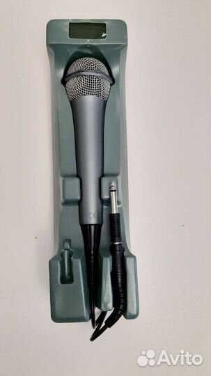 Динамический микрофон Philips