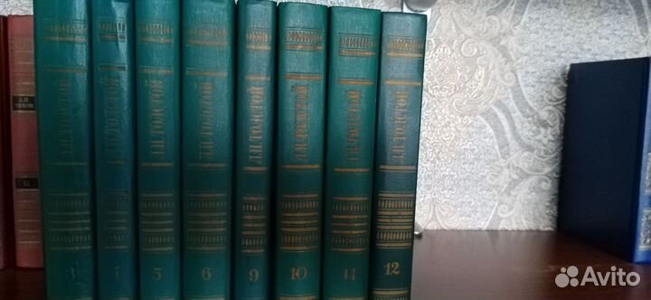 Собрание сочинений в томах