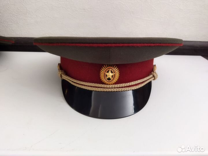 Фуражка военная