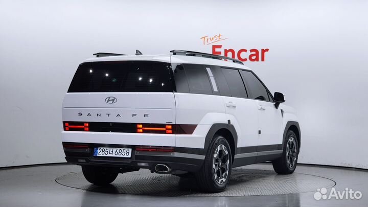 Hyundai Santa Fe 2.5 AMT, 2023, 8 800 км