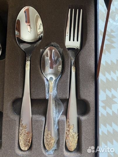 Набор столовых приборов