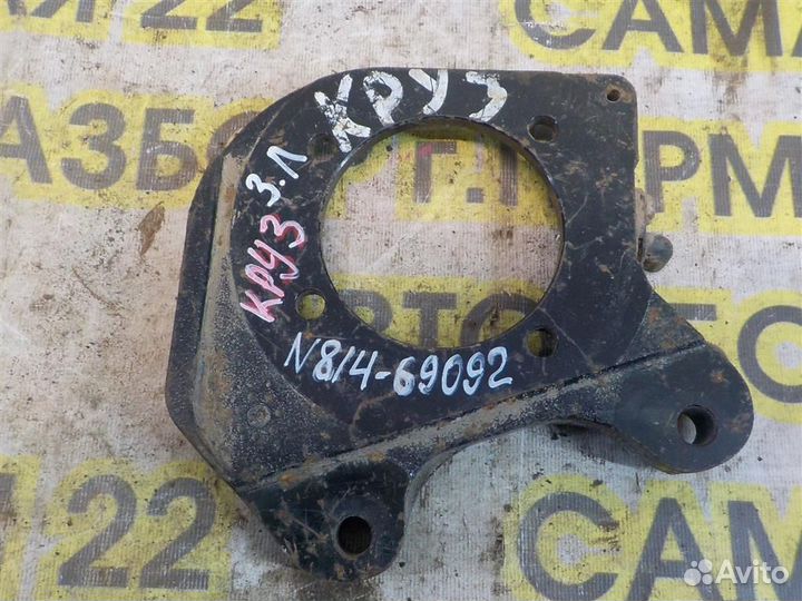 Кронштейн (п.з.к.) Chevrolet Cruze 2009-2016