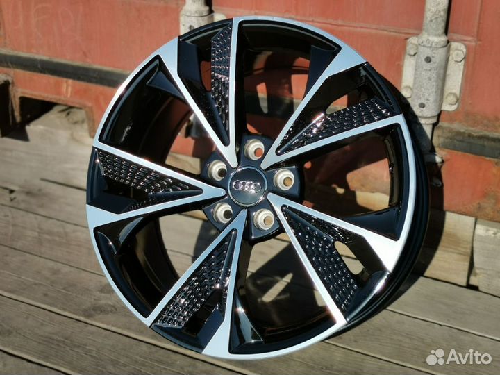 Диски для audi r18 5x112