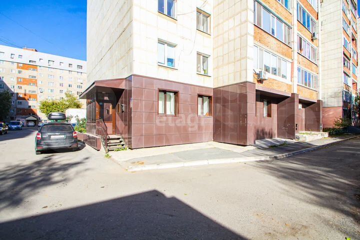 Продам помещение свободного назначения, 130.8 м²