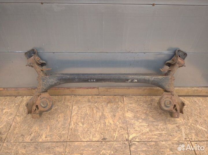 Балка подвески задняя Peugeot 307 2001-2008