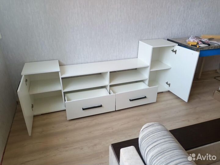 Тумба под тв